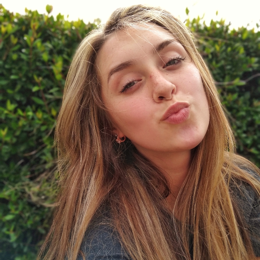 Meet your Posher, Hannah